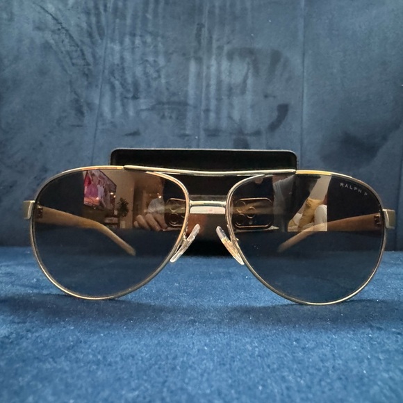 Ralph Lauren Gold Aviator Sunglasses - Picture 2 of 5